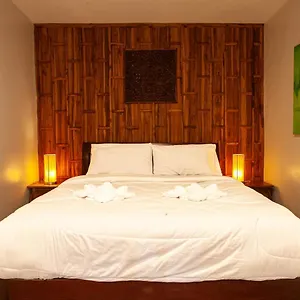 Lanta Thai Ko Lanta